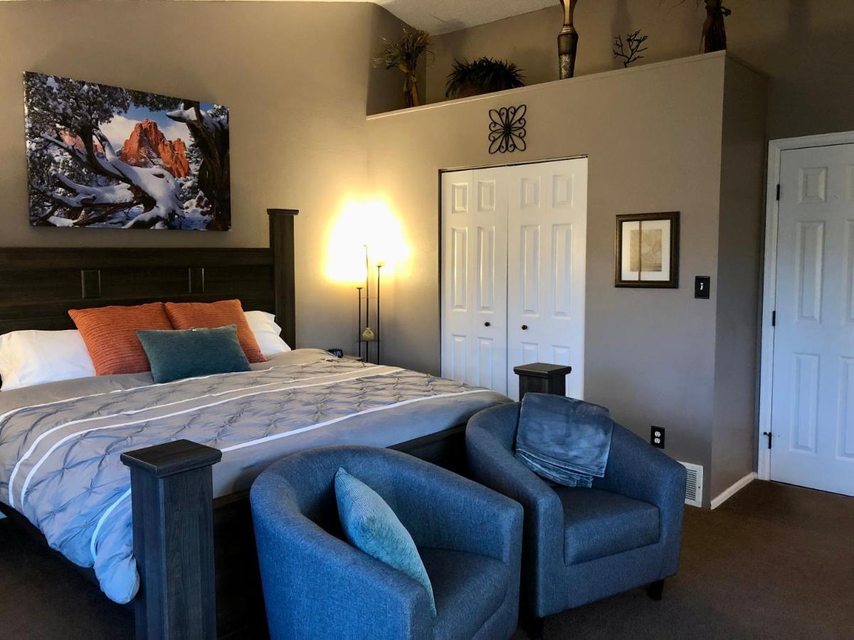 A Colorado With A View - King Homestay Colorado Springs